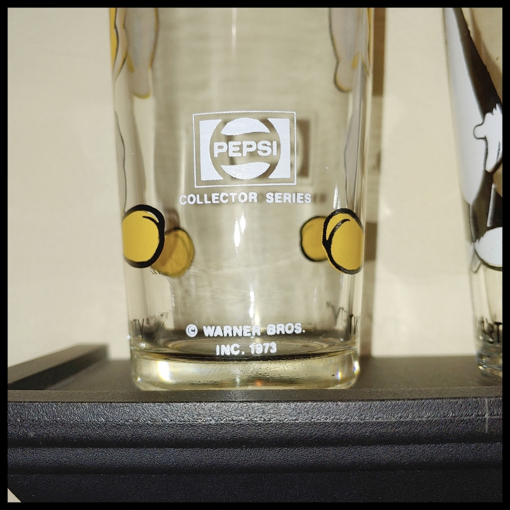 *50 YEARS* 1973 Pepsi Collector's Series, Warner Bros, Tweety and Sylvester - Picture 6 of 9